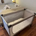 6 Beds Apartment, Group & Family Friendly, Kitchen, Washer, Work Station, Netflix & Paytv